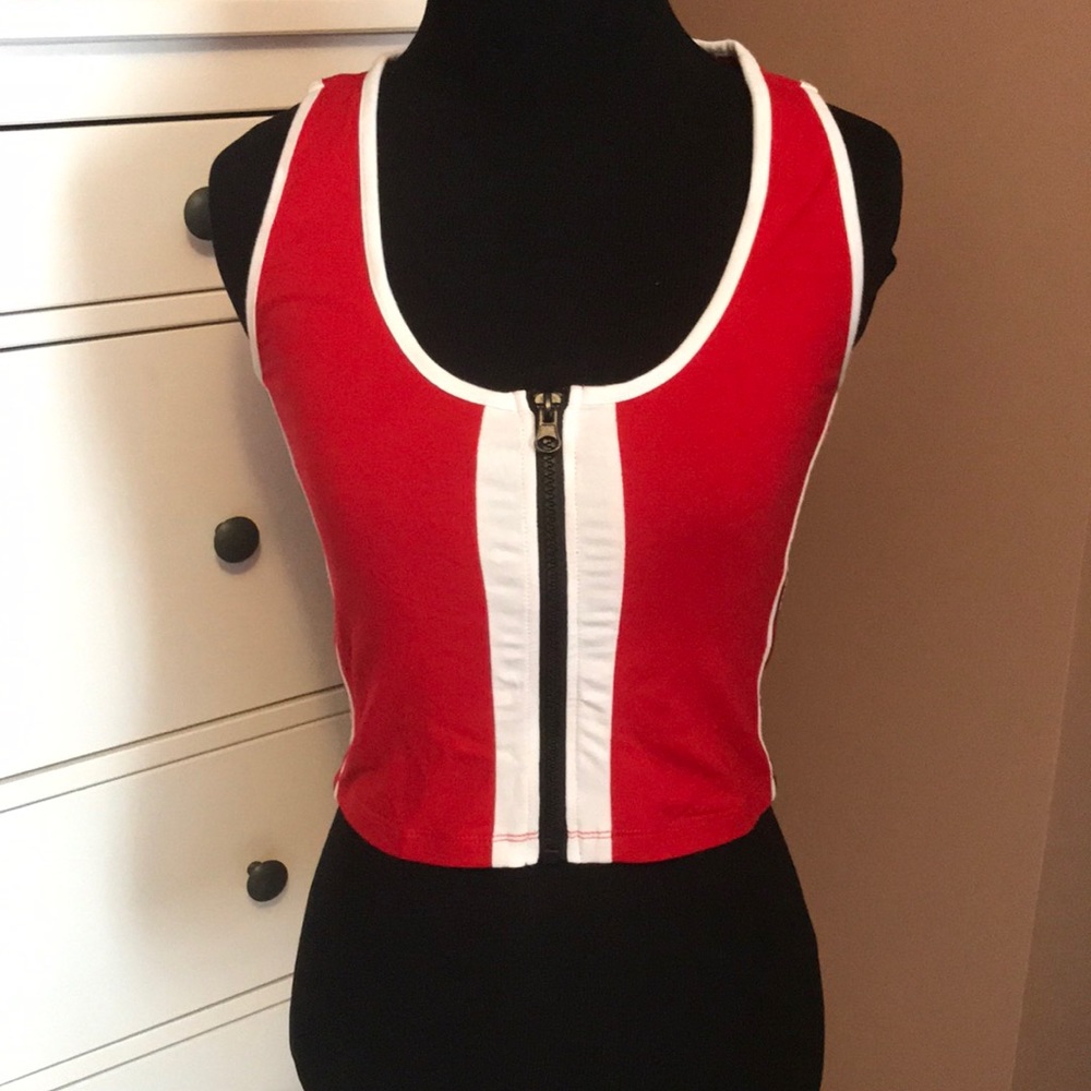Red crop top tank